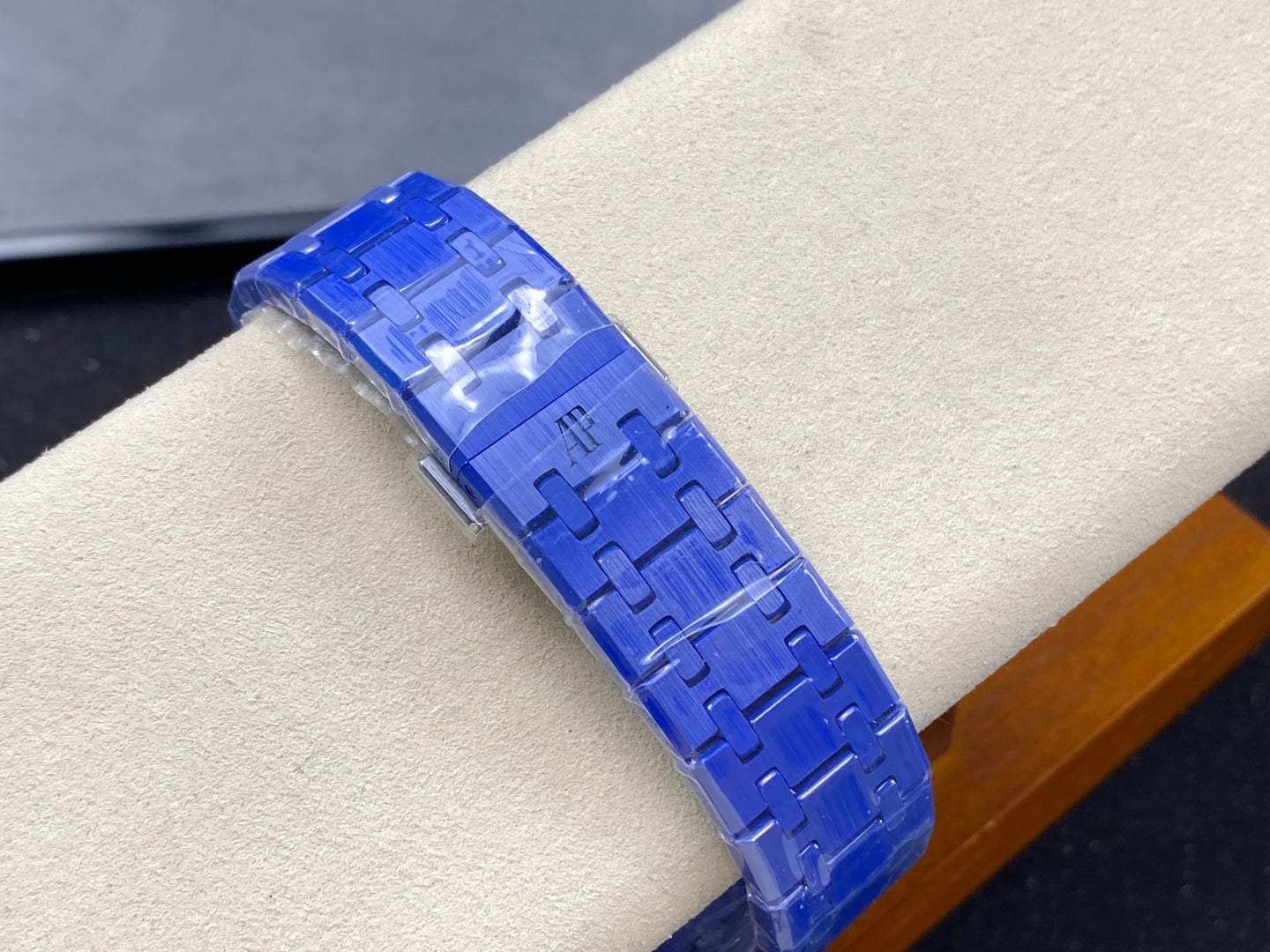 Royal Oak 15500 Blue Ceramic APSF 1:1 Best Edition Blue Dial on Blue Ceramic Bracelet SA4302 Super Clone