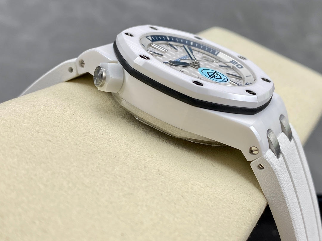 Royal Oak Offshore Diver 15707 White Ceramic APSF 1:1 Best Edition SA3120 Super Clone