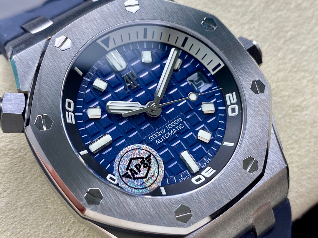 Royal Oak Offshore Diver 15720 SS APSF 1:1 Best Edition Blue Dial on Blue Rubber Strap A4308 Super Clone
