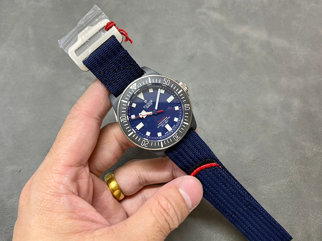 Pelagos FXD m25707kn M+F 1:1 Best Edition Blue Dial on Nylon Strap 8N24