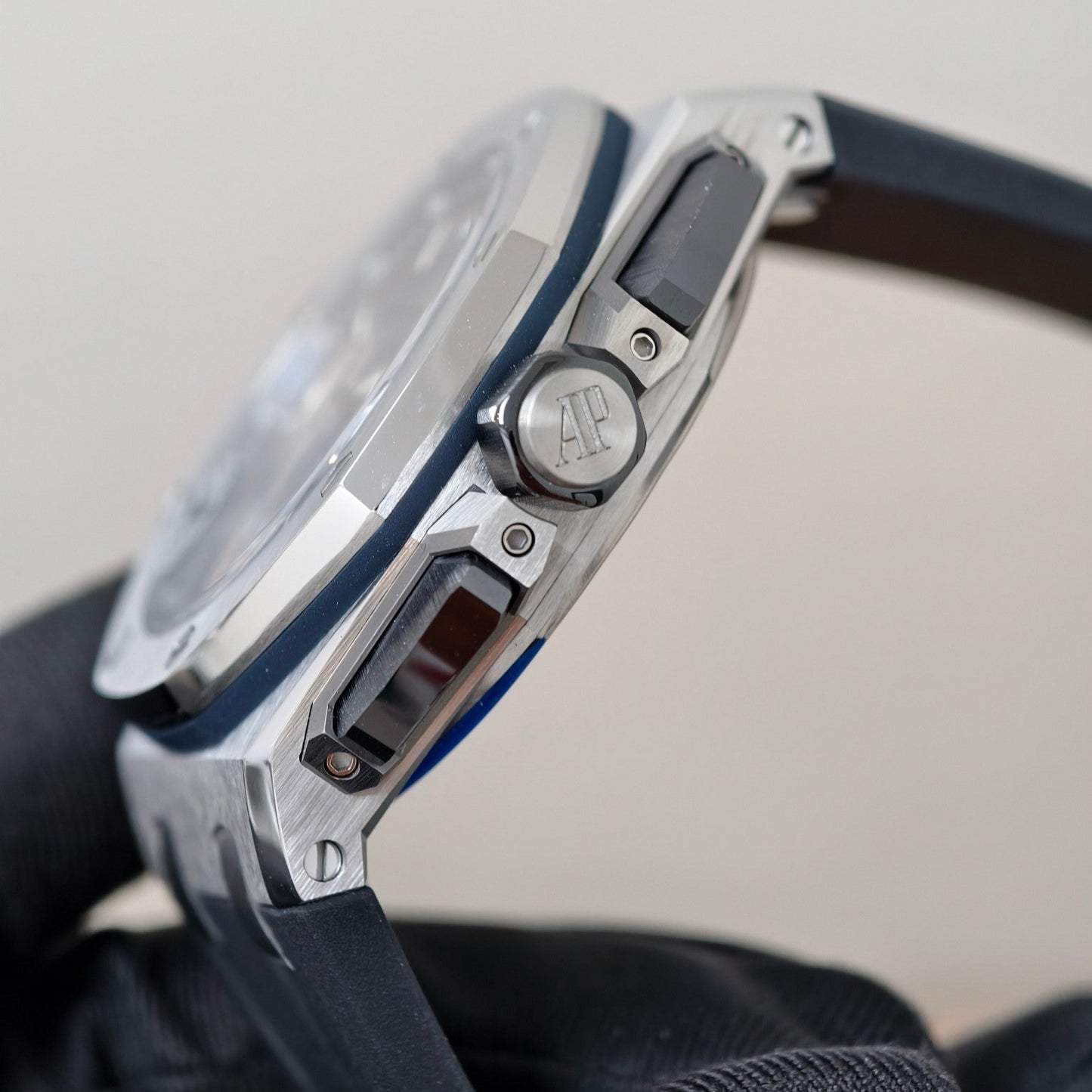 Royal Oak Offshore 26420 SS APSF 1:1 Best Edition Blue/Silver Dial on Black Rubber Strap SA4401 Super Clone