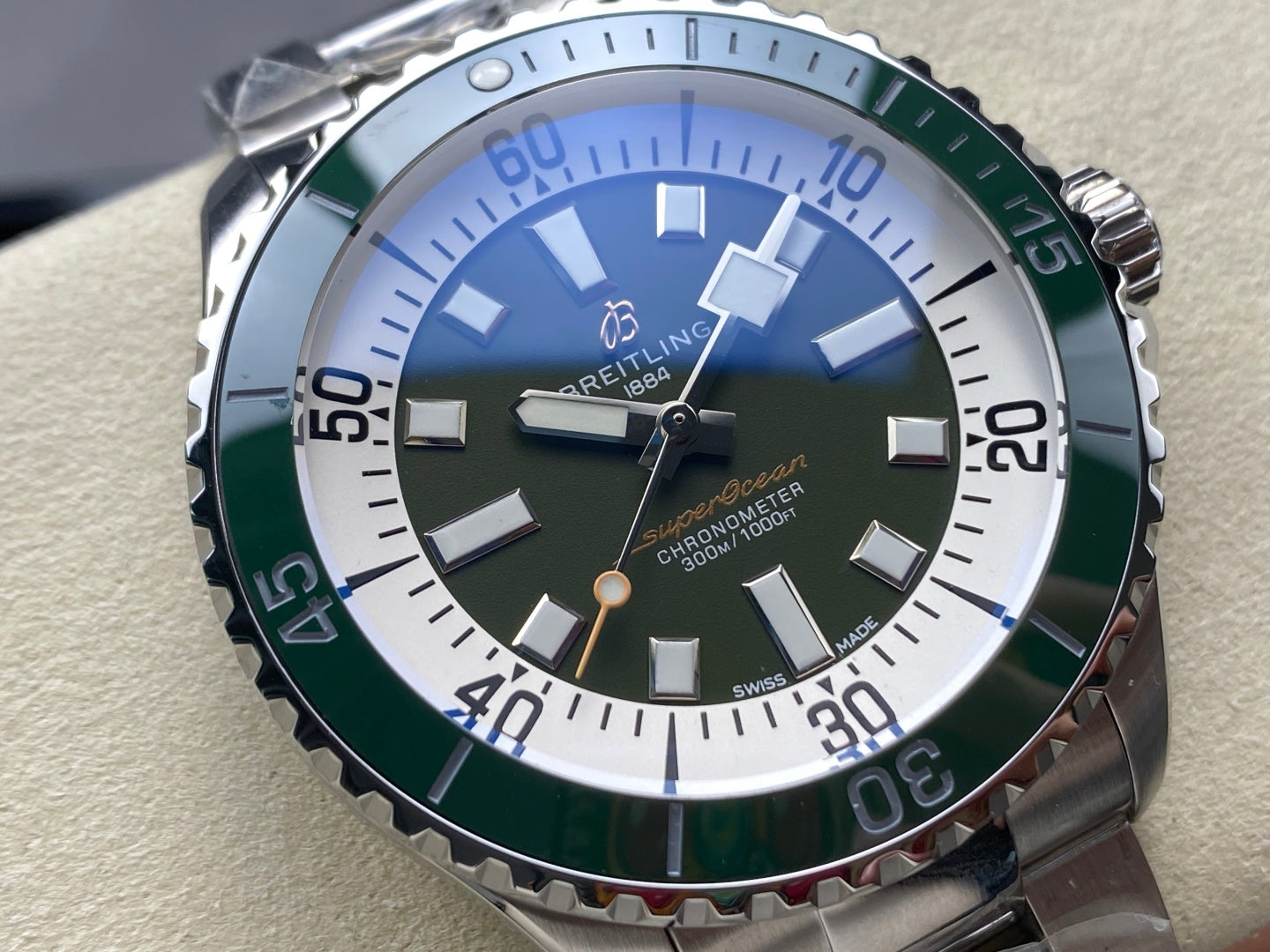 SuperOcean Automatic 44 SS Green Bezel TF 1:1 Best Edition Green Dial on SS Bracelet A2824