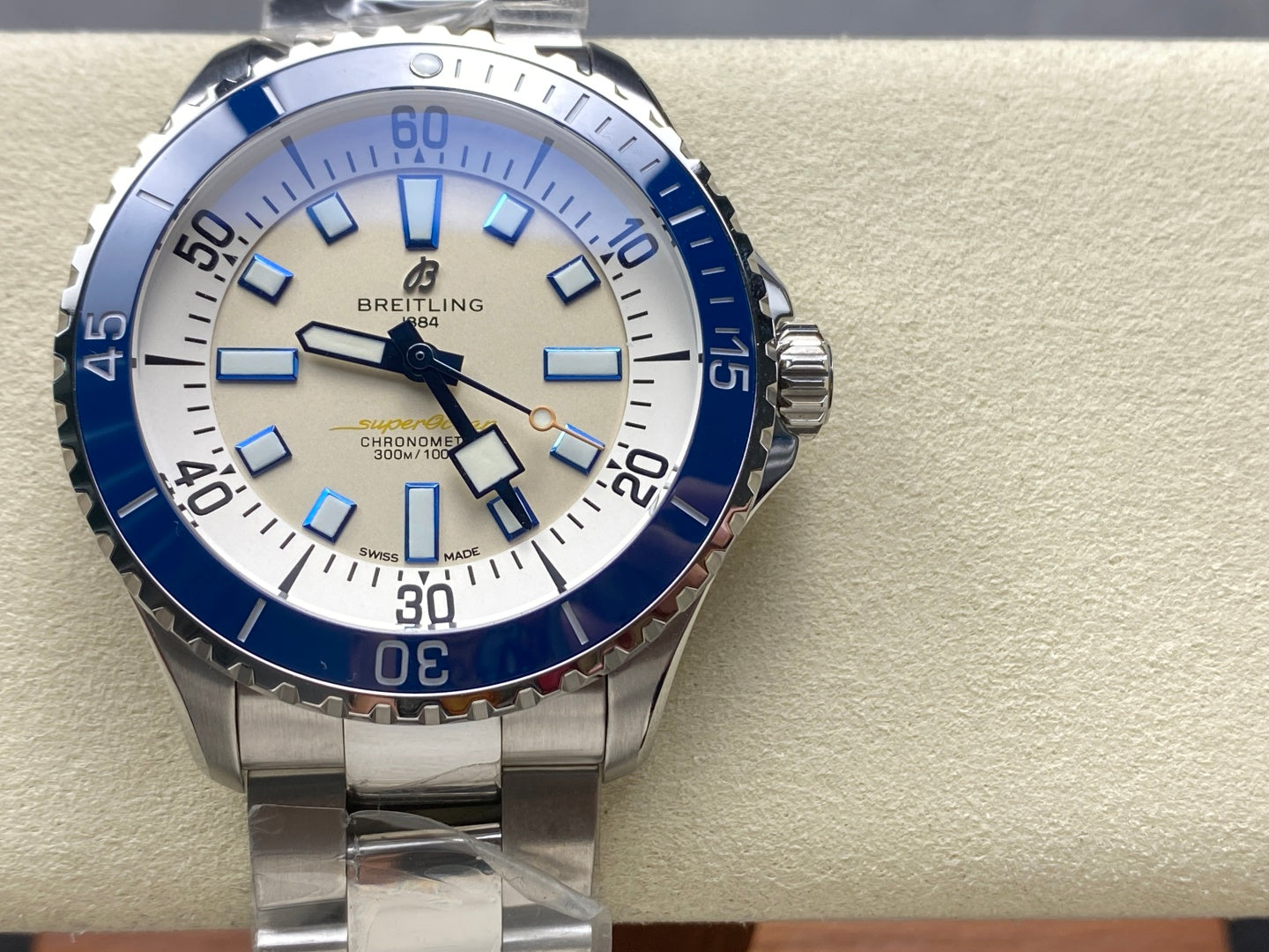 SuperOcean Automatic 44 SS Blue Bezel TF 1:1 Best Edition Cream Dial on SS Bracelet A2824