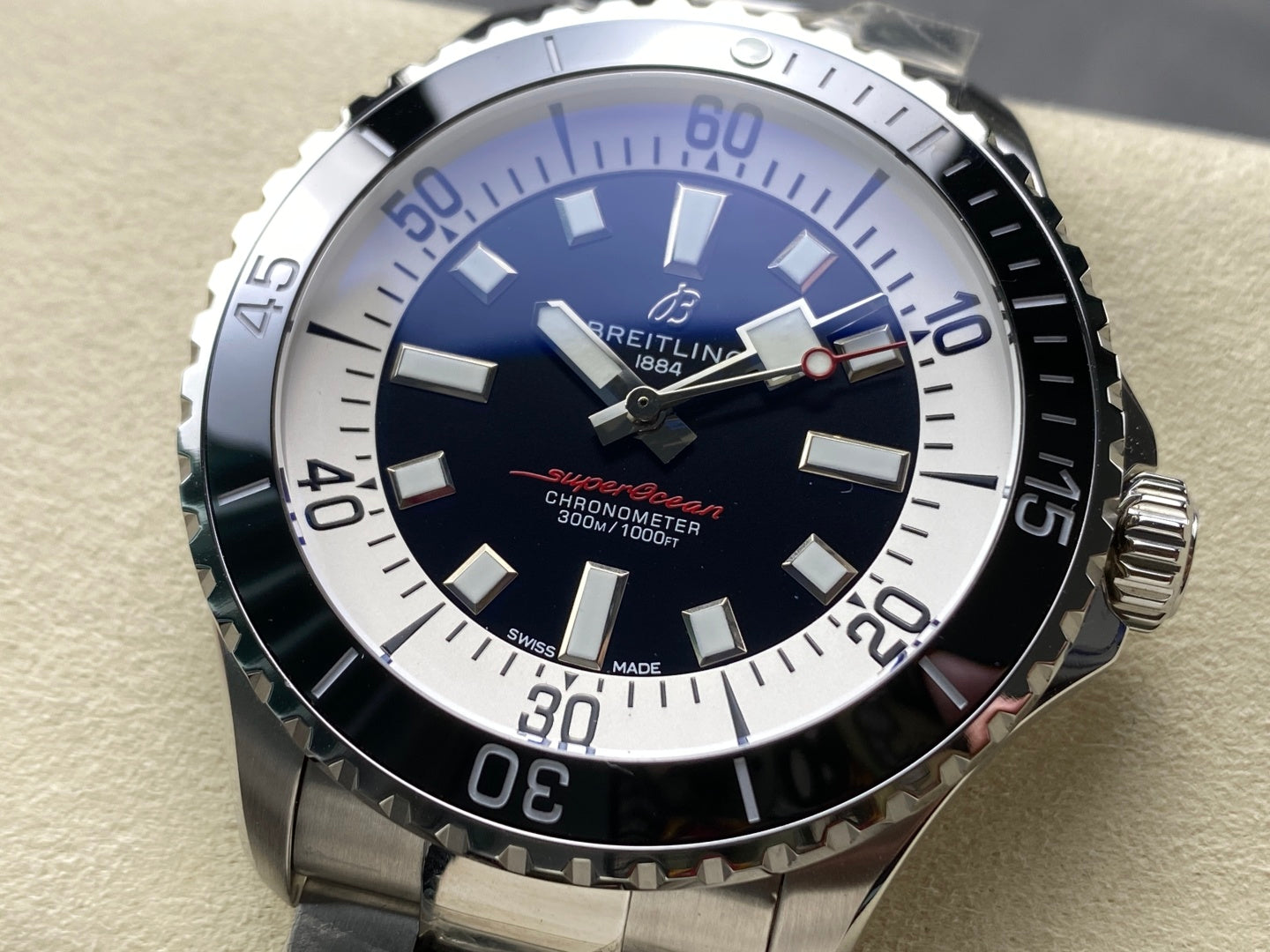 SuperOcean Automatic 44 SS Black Bezel TF 1:1 Best Edition Black Dial on SS Bracelet A2824