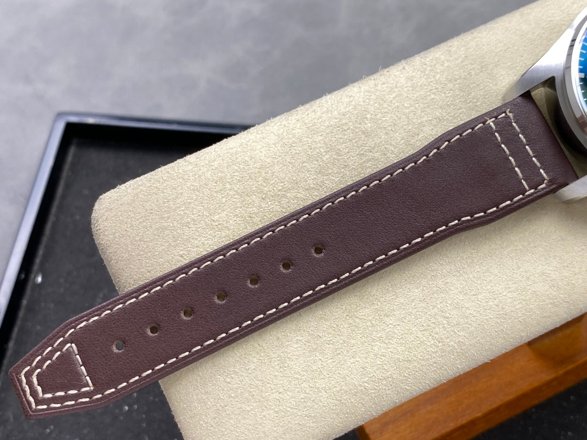 Pilot Chrono IW388103 OCTA 1:1 Best Edition Green Dial on Brown Leather Strap 69385 Super Clone
