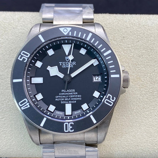 Pelagos ZF 1:1 Best Edition Black Dial on Titanium Bracelet A2824 V5