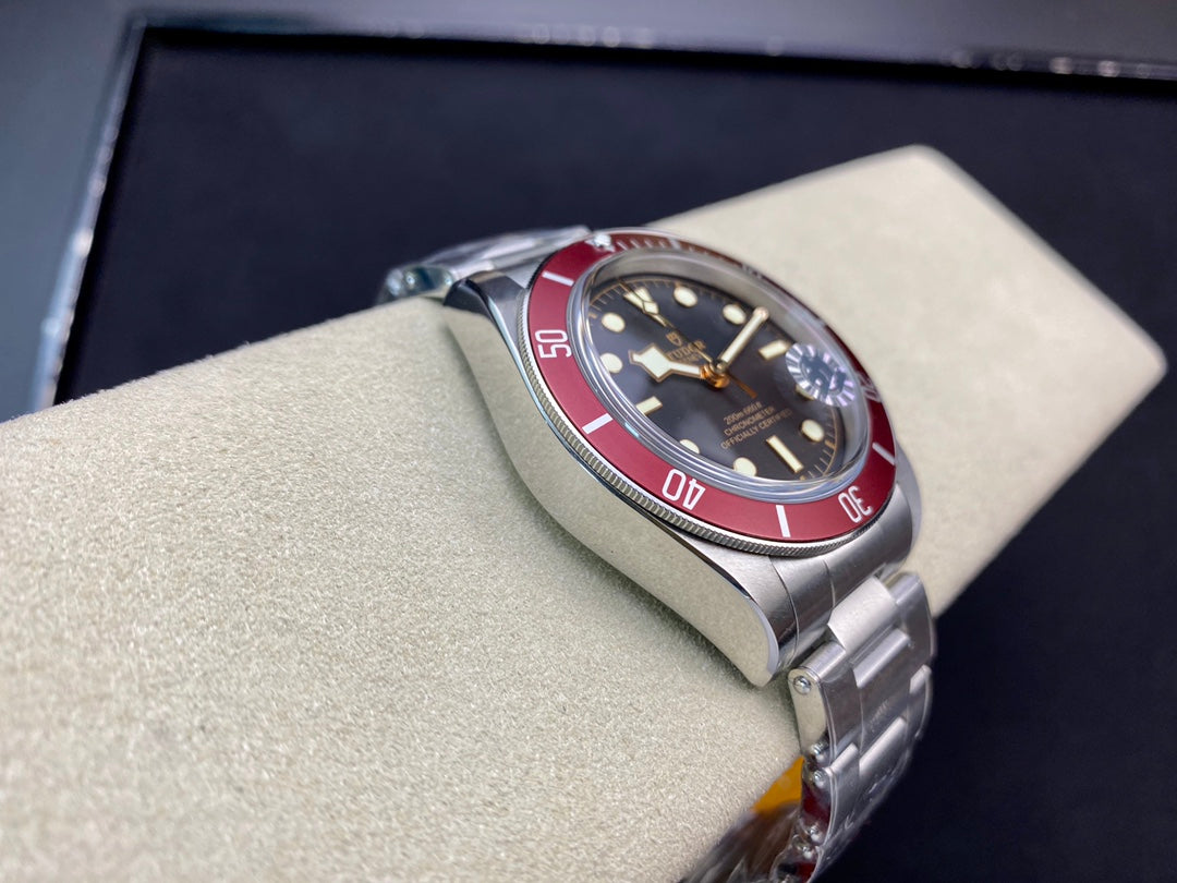 Heritage Black Bay Red Bezel ZF 1:1 Best Edition on SS Bracelet A2824 V5
