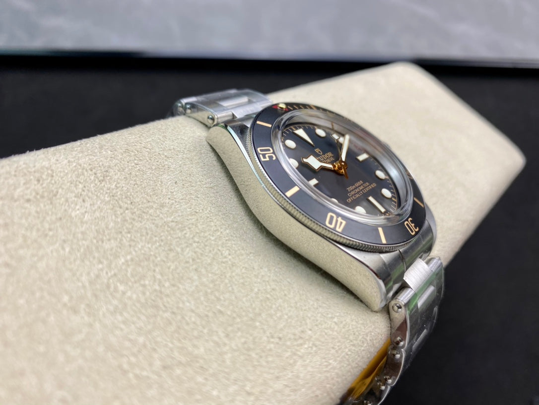 Black Bay Fifty Eight 39mm SS ZF 1:1 Best Edition Black Dial on SS Bracelet A2824 V5