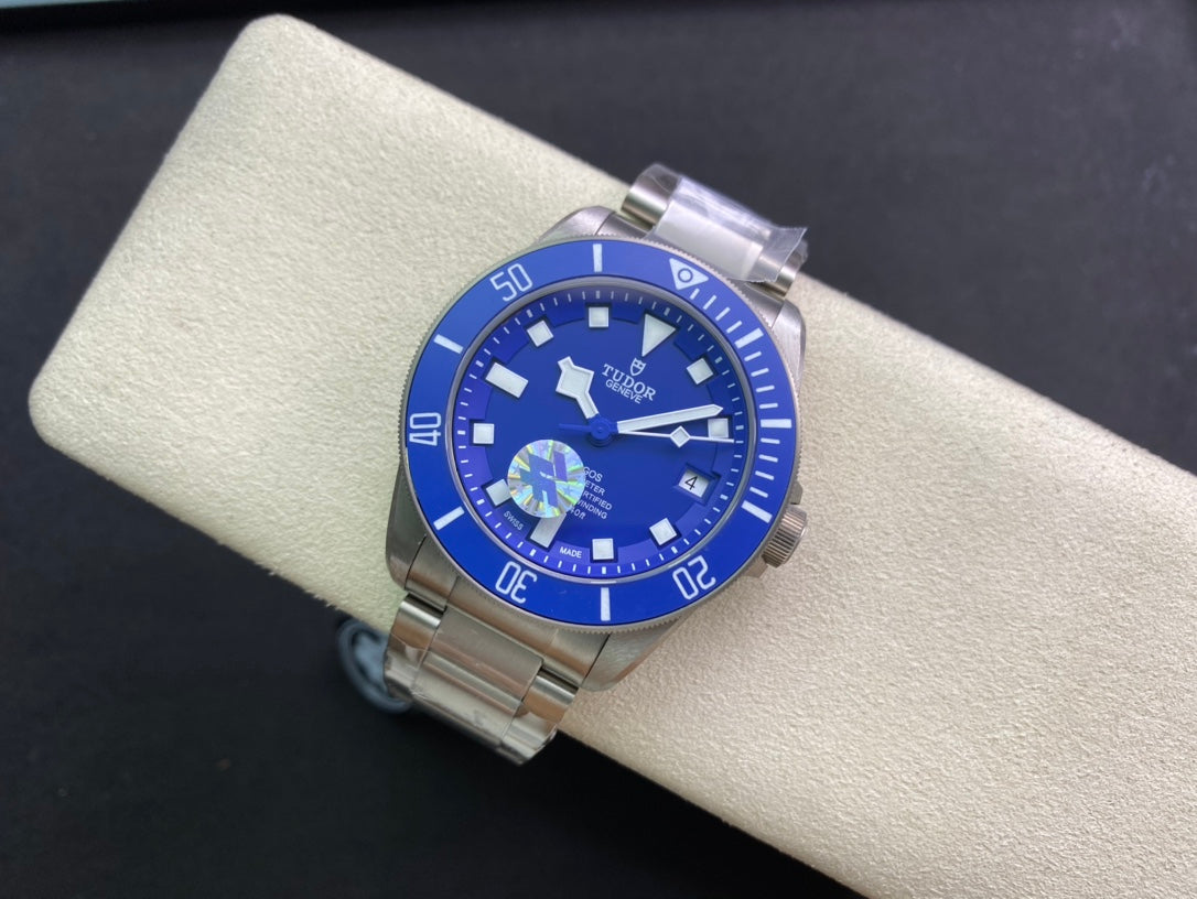 Pelagos Blue ZF 1:1 Best Edition Blue Dial on Titanium Bracelet A2824 V5