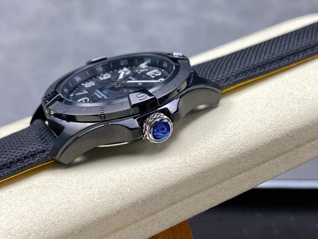 Avenger Chronometer 42mm GMT DLC BLSF 1:1 Best Version Black Dial On Black Nylon Strap A2836