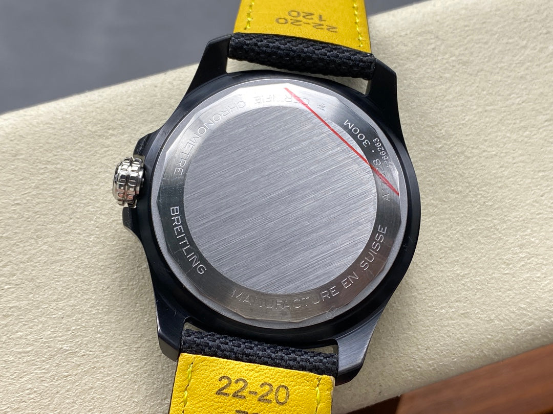 Avenger Chronometer 42mm GMT DLC BLSF 1:1 Best Version Black Dial On Black Nylon Strap A2836