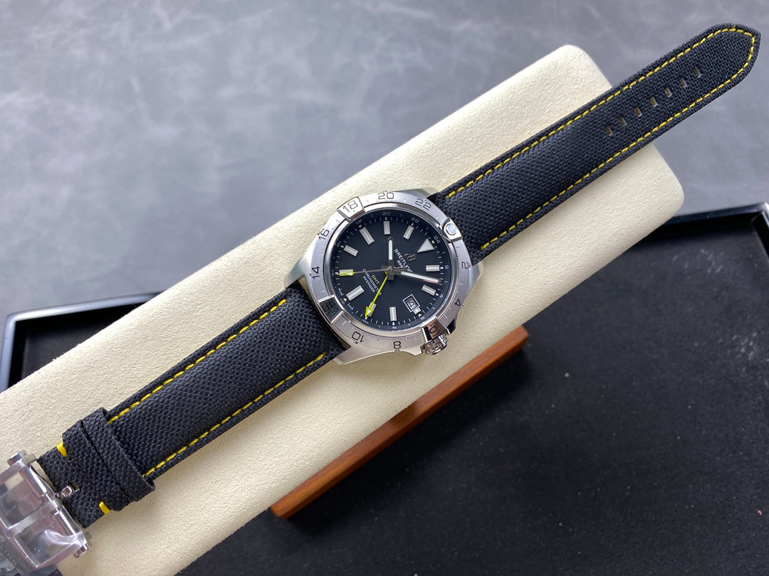Avenger Chronometer 42mm GMT Yellow Second Hand SS BLSF 1:1 Best Version Black Dial On Black Nylon Strap A2836