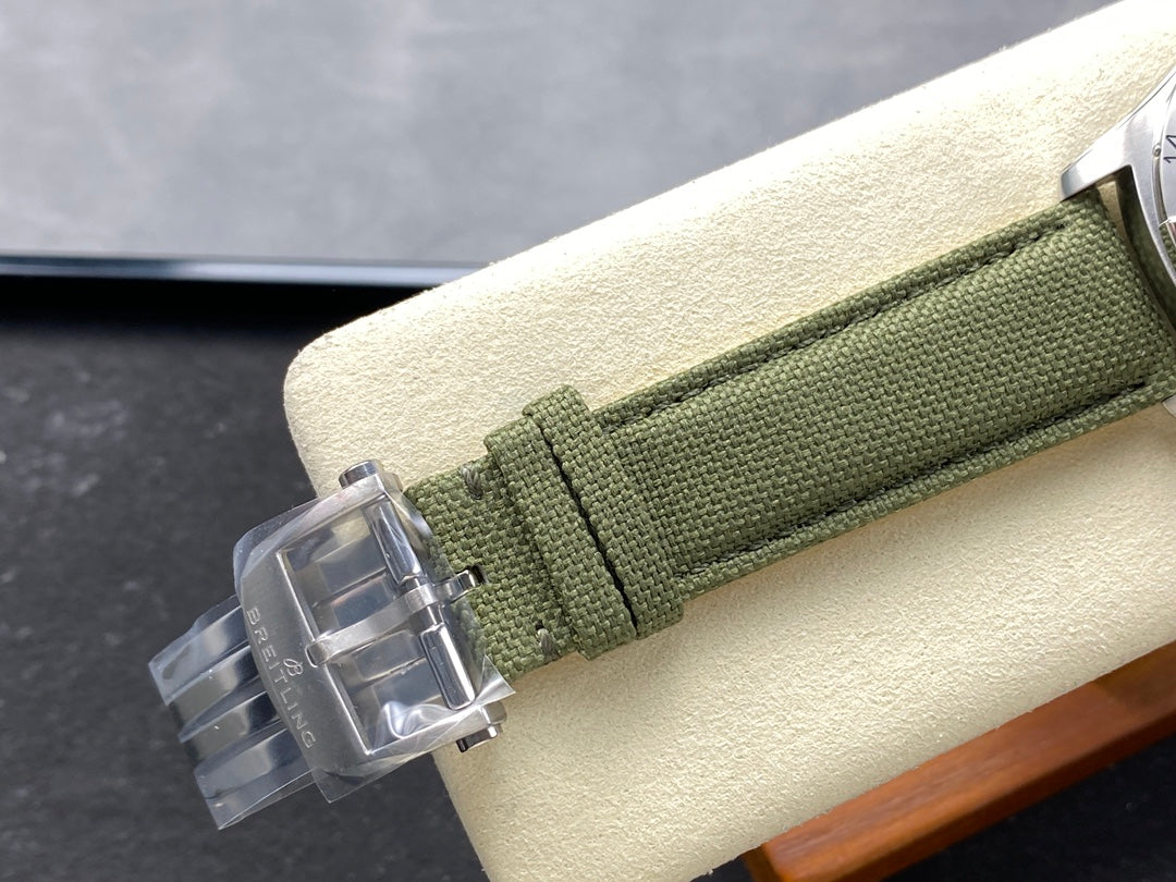 Avenger Chronometer 42mm GMT SS BLSF 1:1 Best Version Green Dial On Green Nylon Strap A2836