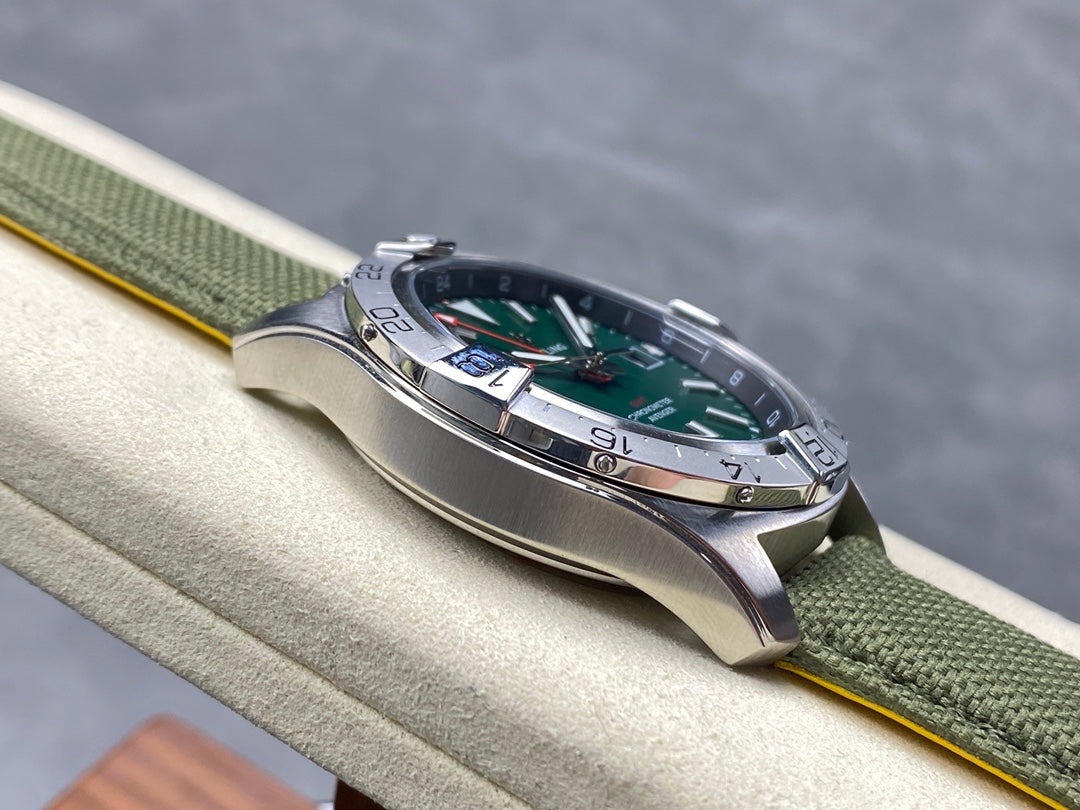 Avenger Chronometer 42mm GMT SS BLSF 1:1 Best Version Green Dial On Green Nylon Strap A2836