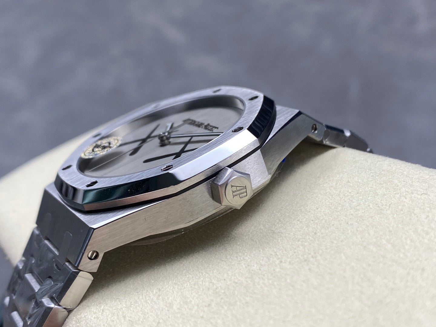 Royal Oak KAWS SS APSF 1:1 Best Edition XX Dial on SS Bracelet SA4302 Super Clone