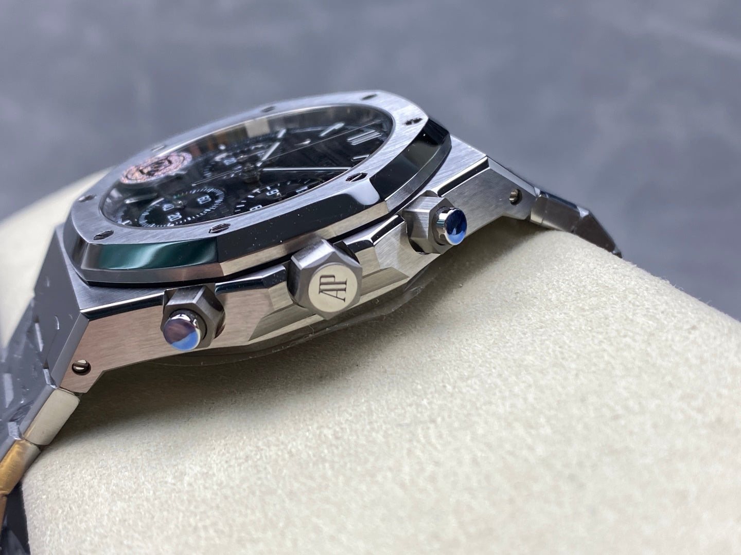 Royal Oak Chrono 26240 SS APSF 1:1 Best Edition Black Dial on SS Bracelet SA4401 Super Clone V2 (Free Sprung)