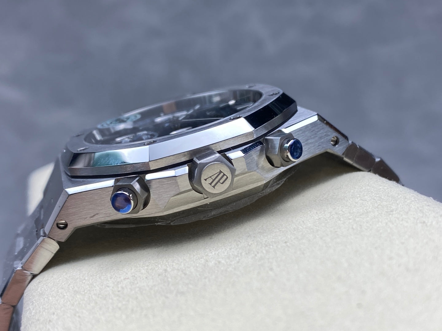 Royal Oak Chrono 26240 SS APSF 1:1 Best Edition Blue Dial on SS Bracelet SA4401 Super Clone V2 (Free Sprung)