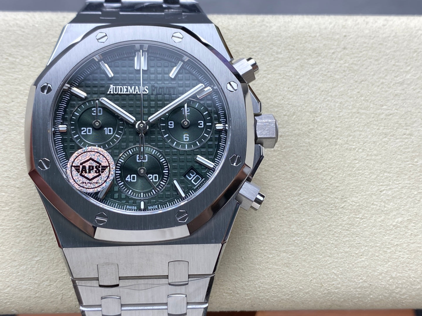 Royal Oak Chrono 26240 SS APSF 1:1 Best Edition Green Dial on SS Bracelet SA4401 Super Clone V2 (Free Sprung)