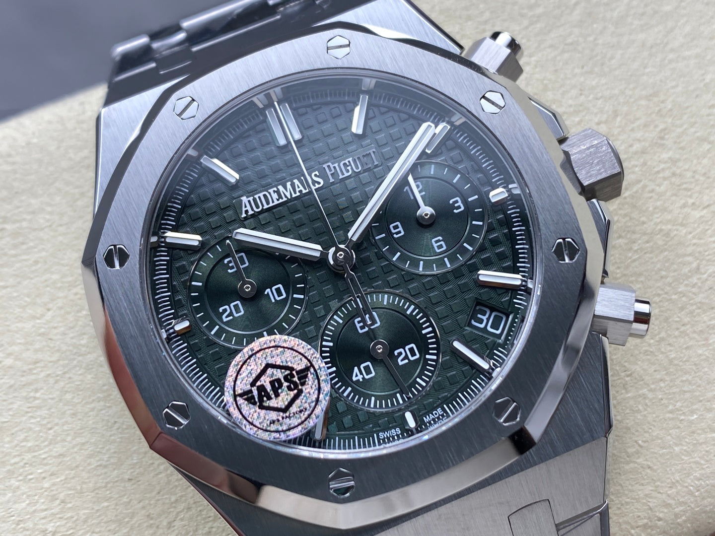 Royal Oak Chrono 26240 SS APSF 1:1 Best Edition Green Dial on SS Bracelet SA4401 Super Clone V2 (Free Sprung)