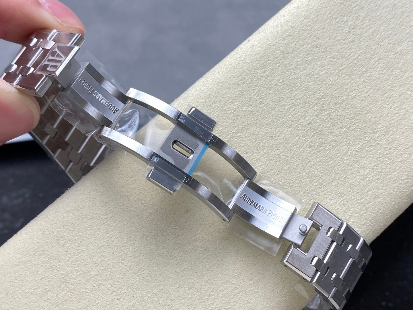 Royal Oak Chrono 26240 SS APSF 1:1 Best Edition White Dial on SS Bracelet SA4401 Super Clone V2 (Free Sprung)