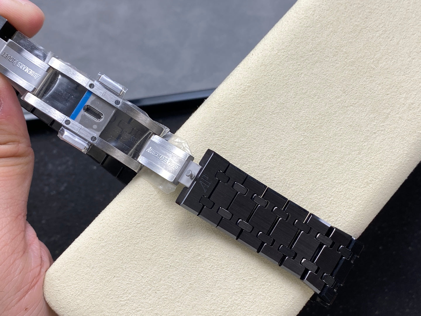Royal Oak Chrono 26240 Black Ceramic APSF 1:1 Best Edition on Ceramic Bracelet SA4401 Super Clone V2 (Free Sprung)