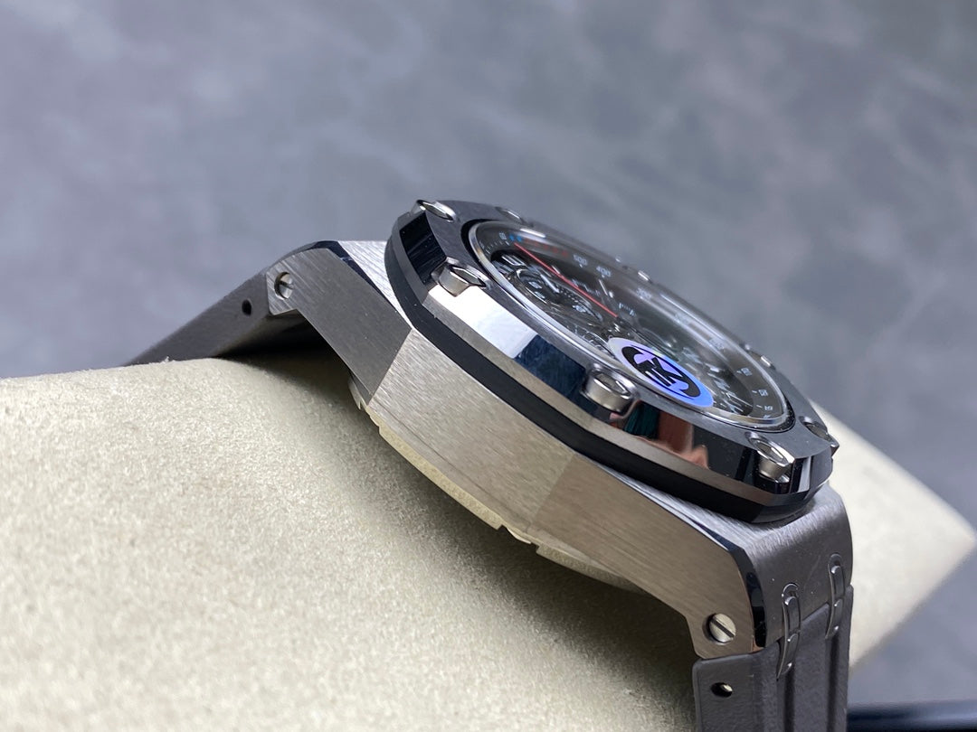 Royal Oak Offshore Schumacher SS TKF Best Edition Gray/Black Dial on Gray Rubber Strap A3126