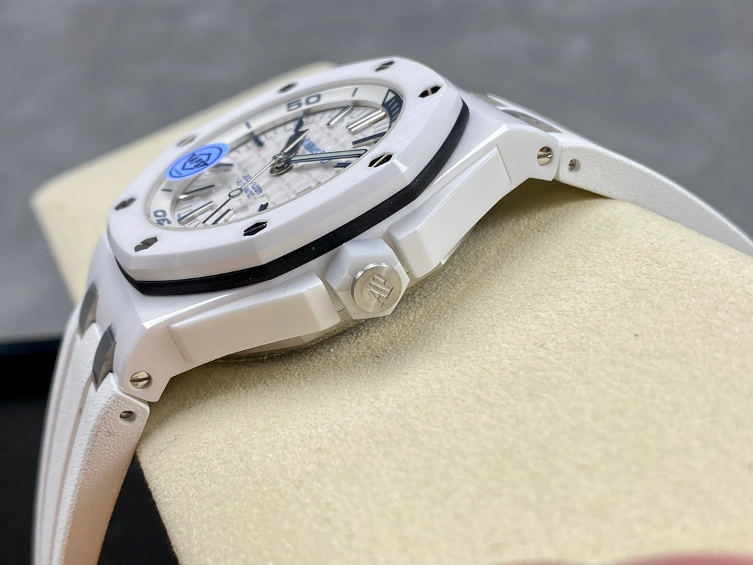 Royal Oak Offshore Diver 15707 White Ceramic APSF 1:1 Best Edition SA3120 Super Clone