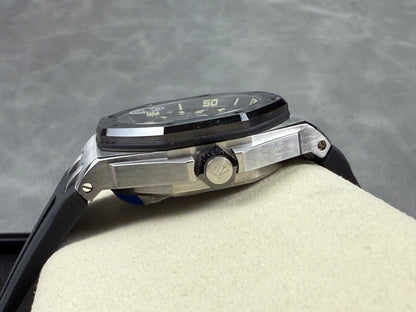 Royal Oak Offshore Diver 15720 SS APSF 1:1 Best Edition Black Dial Ceramic Bezel on Black Rubber Strap A4308 Super Clone