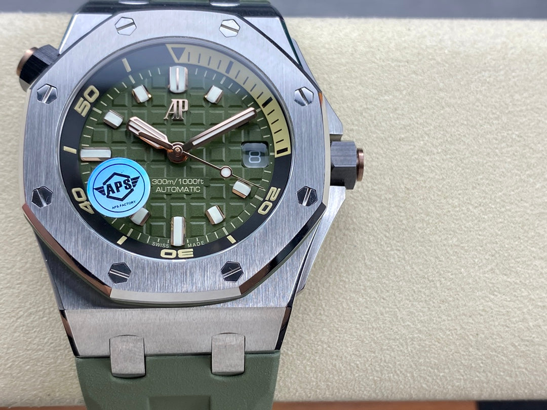 Royal Oak Offshore Diver 15720 SS APSF 1:1 Best Edition Green Dial on Green Rubber Strap A4308 Super Clone