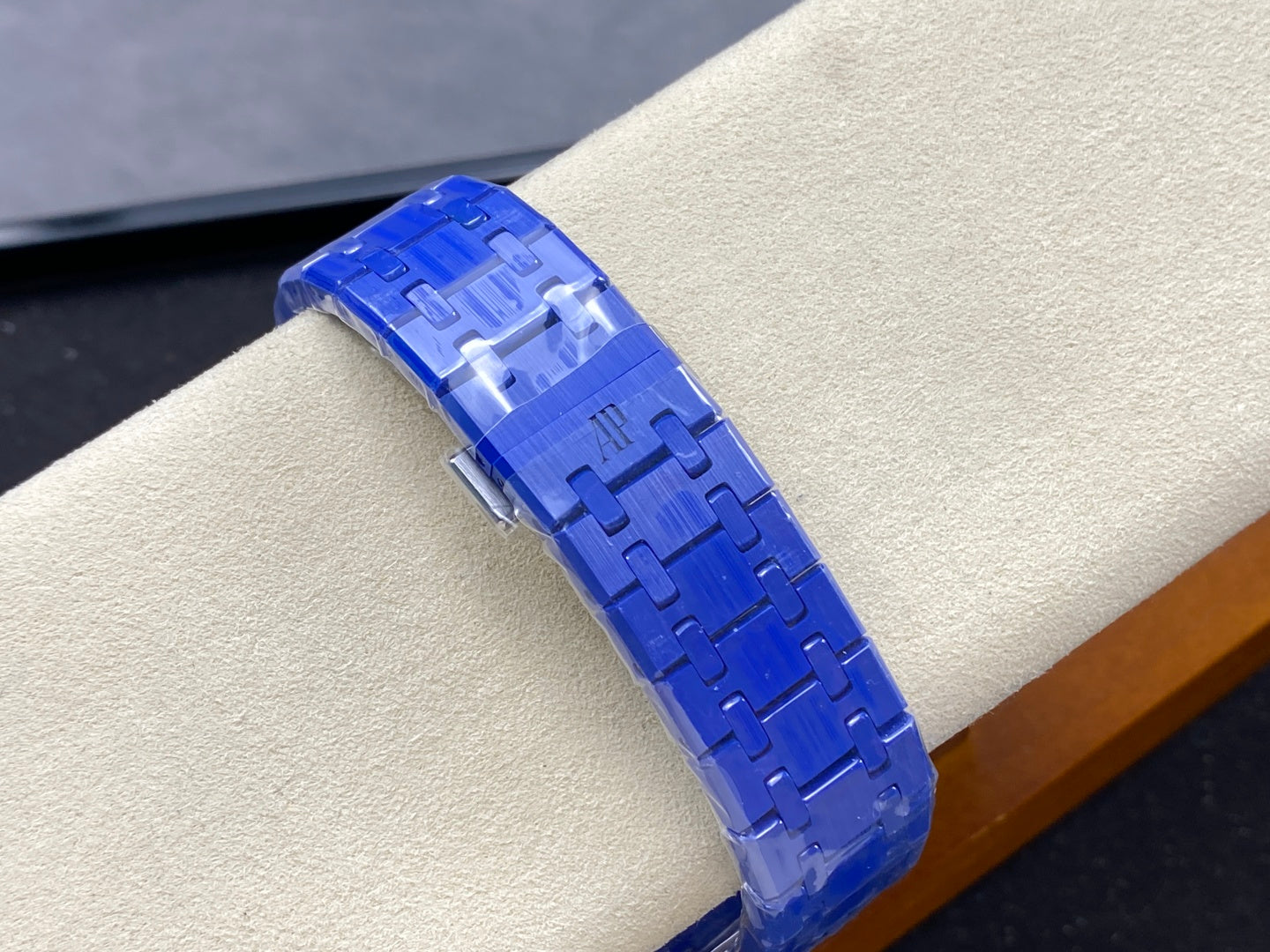 Royal Oak 15500 Blue Ceramic APSF 1:1 Best Edition Silver Dial on Blue Ceramic Bracelet SA4302 Super Clone