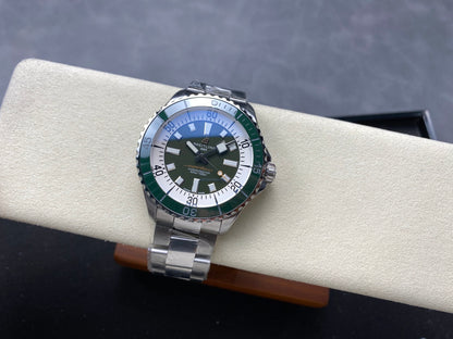 SuperOcean Automatic 44 SS Green Bezel TF 1:1 Best Edition Green Dial on SS Bracelet A2824