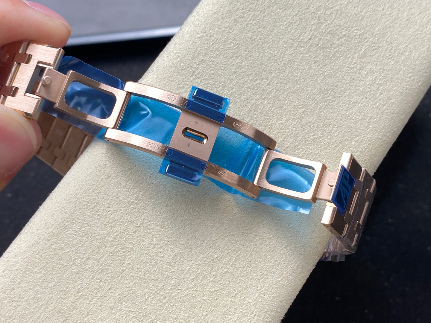 Royal Oak Chrono 26240 RG APSF 1:1 Best Edition Blue Dial on RG Bracelet SA4401 Super Clone V2 (Free Sprung)