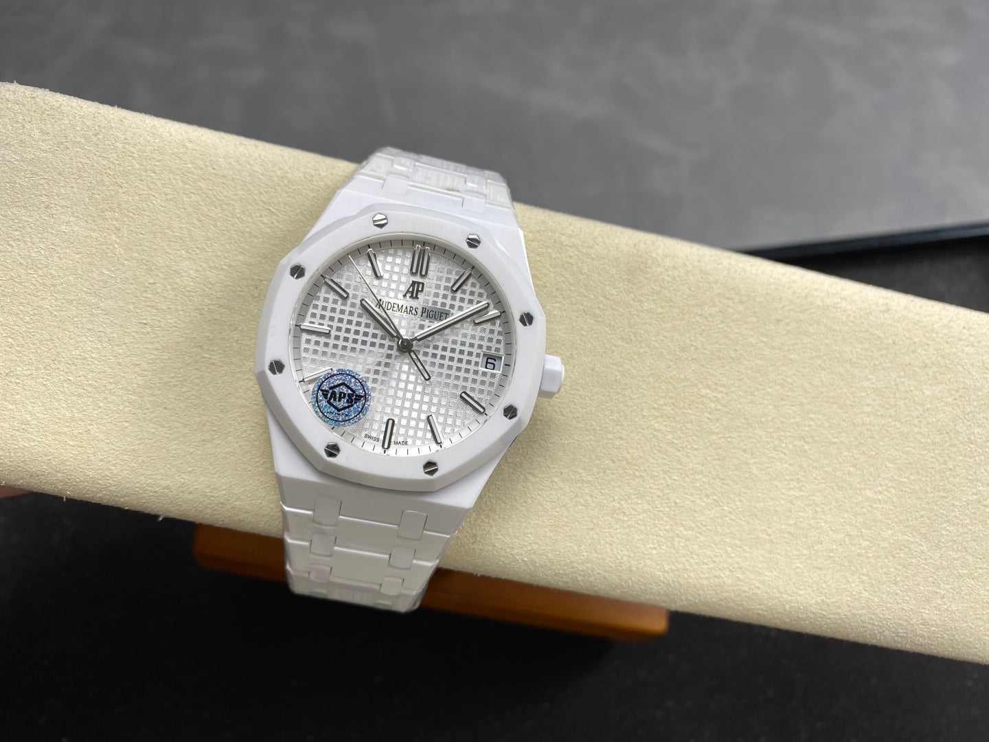 Royal Oak 15500 White Ceramic APSF 1:1 Best Edition Silver Dial on White Ceramic Bracelet SA4302 Super Clone