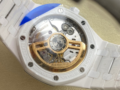 Royal Oak 15500 White Ceramic APSF 1:1 Best Edition Silver Dial on White Ceramic Bracelet SA4302 Super Clone
