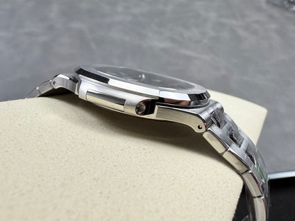 Nautilus 5711/1A SS DDF 1:1 Best Edition Green Textured Dial On SS Bracelet Super Clone DD330