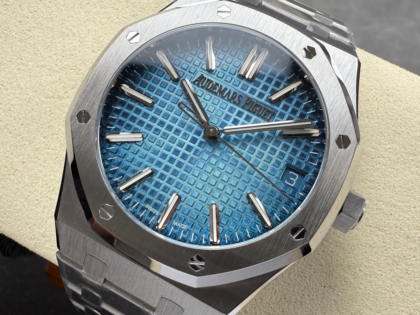 Royal Oak 41mm 15510BC SS ZF 1:1 Best Edition Ice Blue Textured Dial on SS Bracelet SA4302 Super Clone V3
