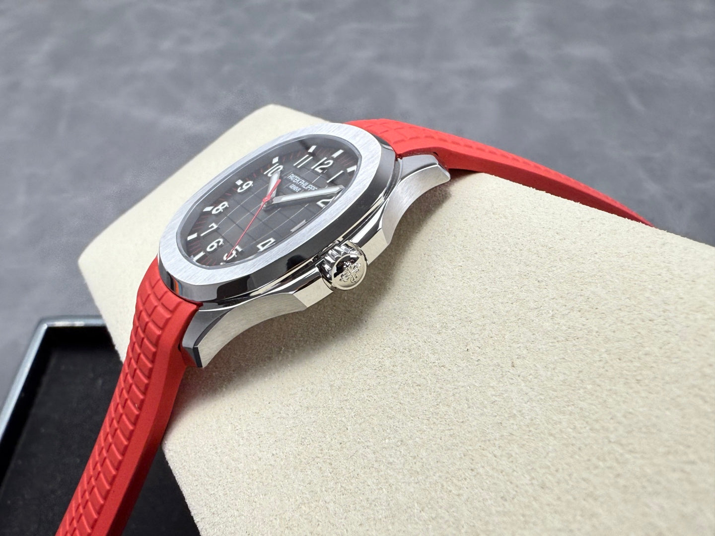 Aquanaut 5167 Singapore 2019 SS DDF 1:1 Best Edition Gray Dial On Red Strap Super Clone DD330