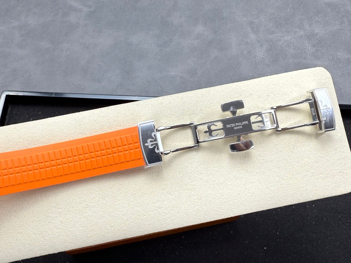 Aquanaut 5167 SS DDF 1:1 Best Edition Gray Dial On Orange Strap Super Clone DD330