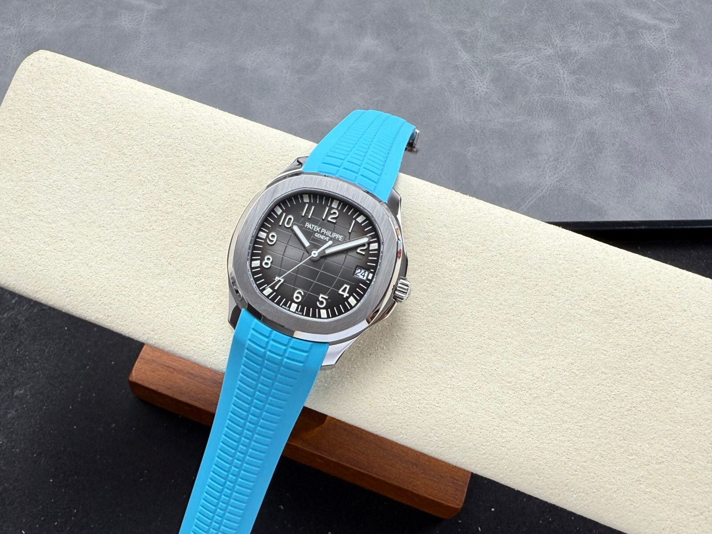 Aquanaut 5167 SS DDF 1:1 Best Edition Gray Dial On Blue Strap Super Clone DD330