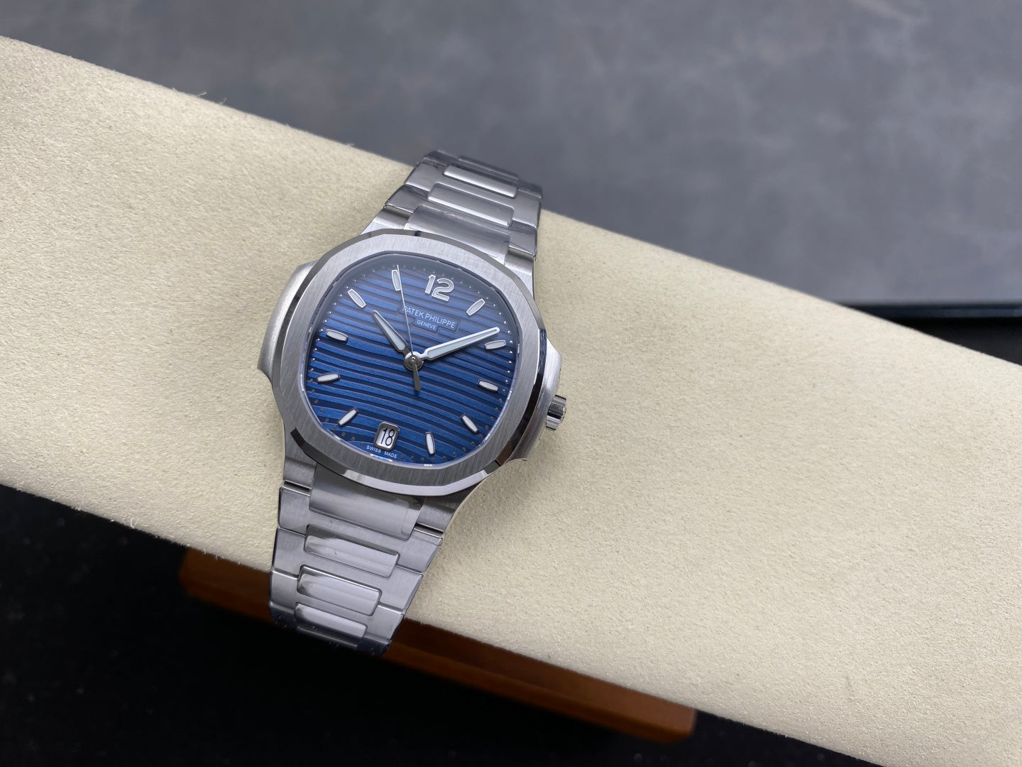 Nautilus 7118 Ladies SS DDF 1:1 Best Edition Blue Dial On SS Bracelet Super Clone DD324