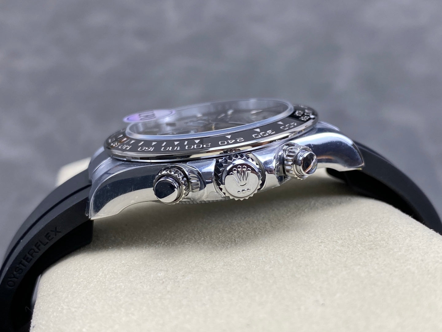 Daytona 126519 UFO 1:1 Best Edition Gray/Black Dial on Oysterflex Strap UF4131 (Free Sprung)