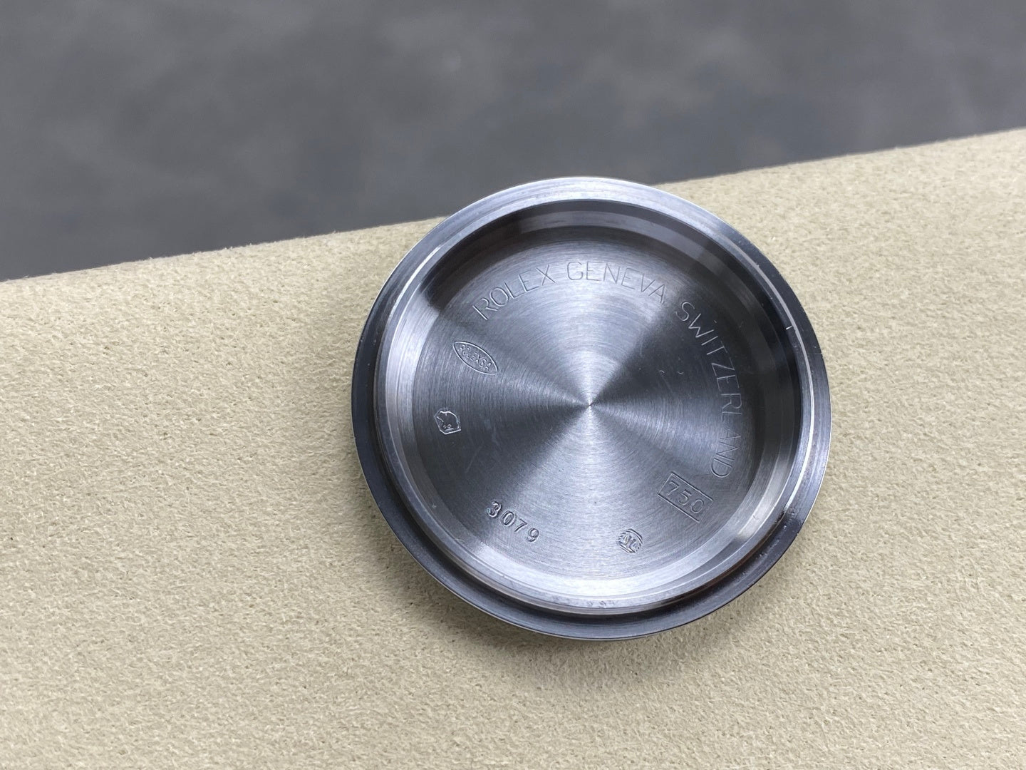 Daytona 126519 UFO 1:1 Best Edition Gray/Black Dial on Oysterflex Strap UF4131 (Free Sprung)