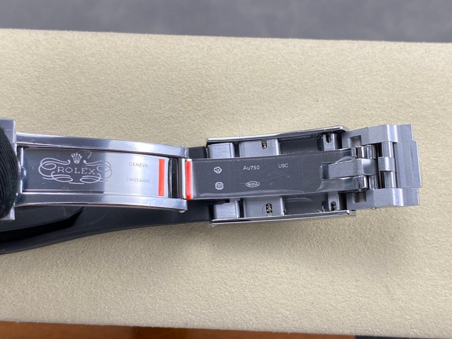 Daytona 126519 UFO 1:1 Best Edition Gray/Black Dial on Oysterflex Strap UF4131 (Free Sprung)