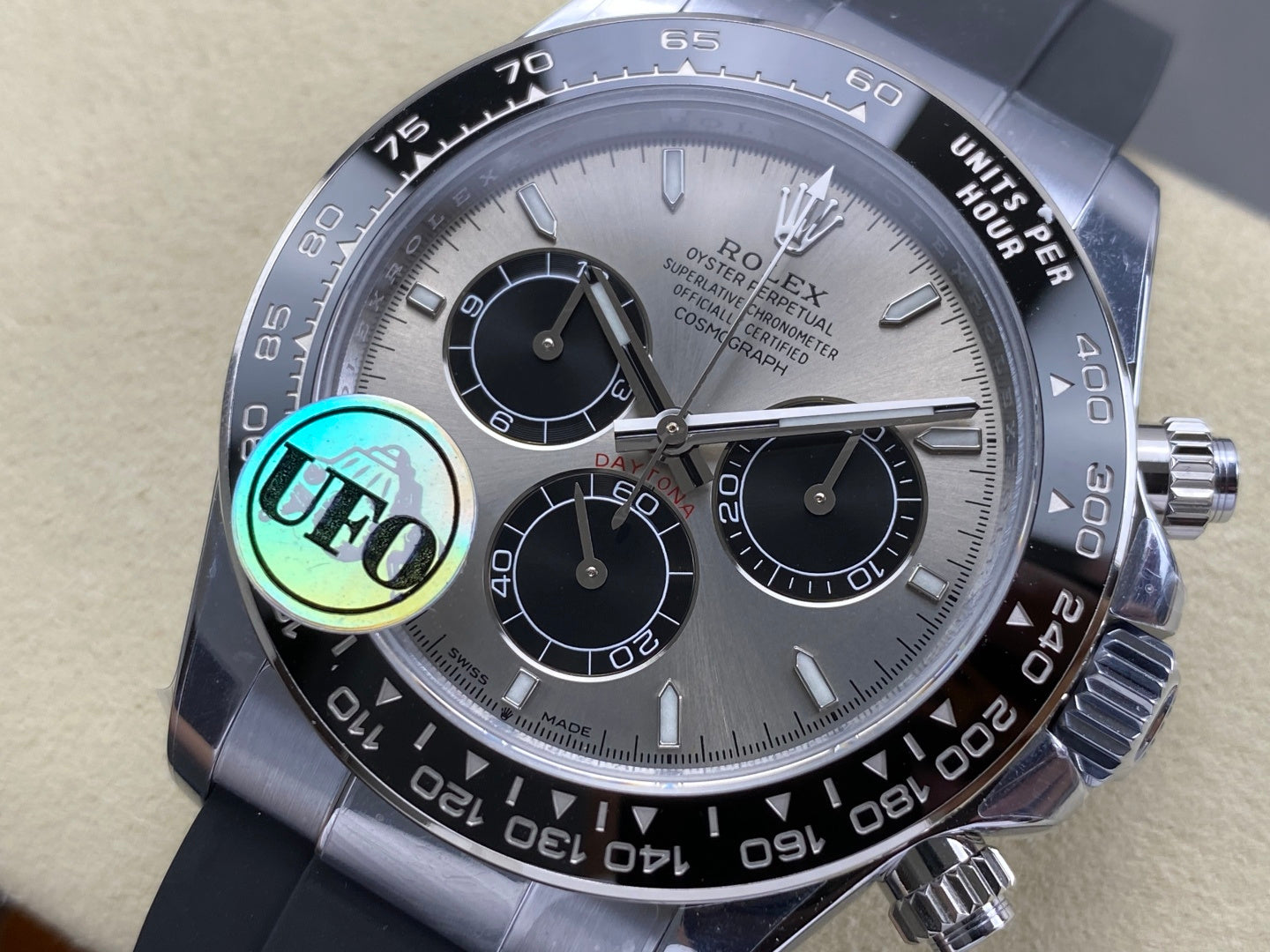 Daytona 126519 UFO 1:1 Best Edition Gray/Black Dial on Oysterflex Strap UF4131 (Free Sprung)