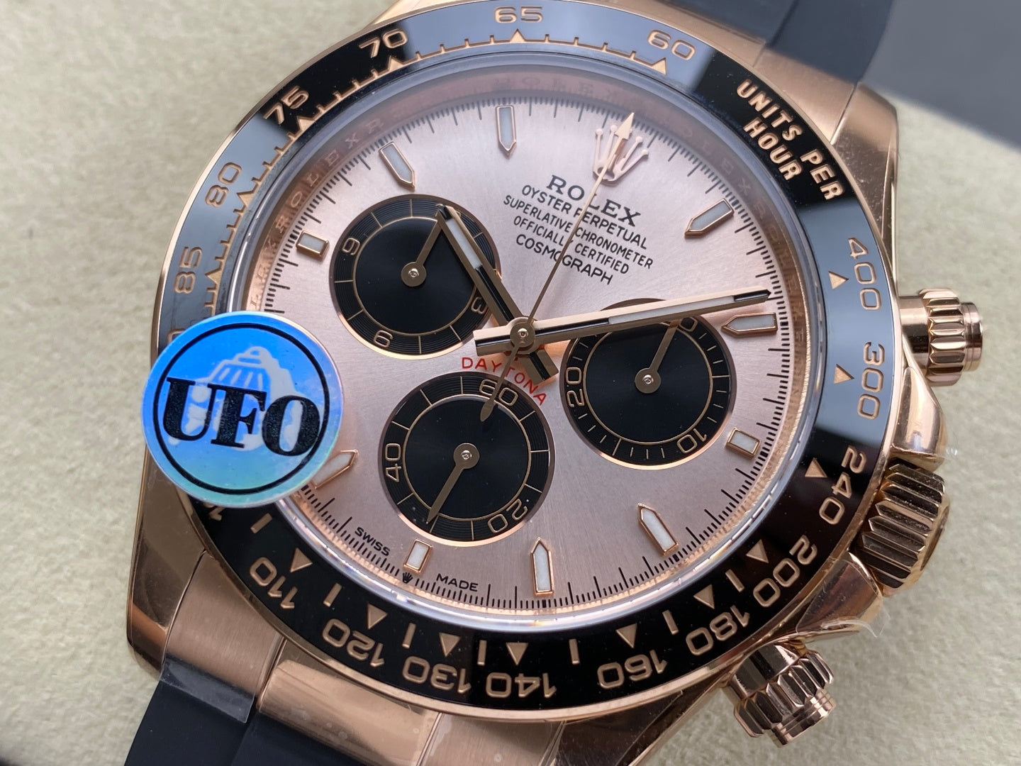 Daytona 126515 UFO 1:1 Best Edition RG/Black Dial on Oysterflex Strap UF4131 (Free Sprung)