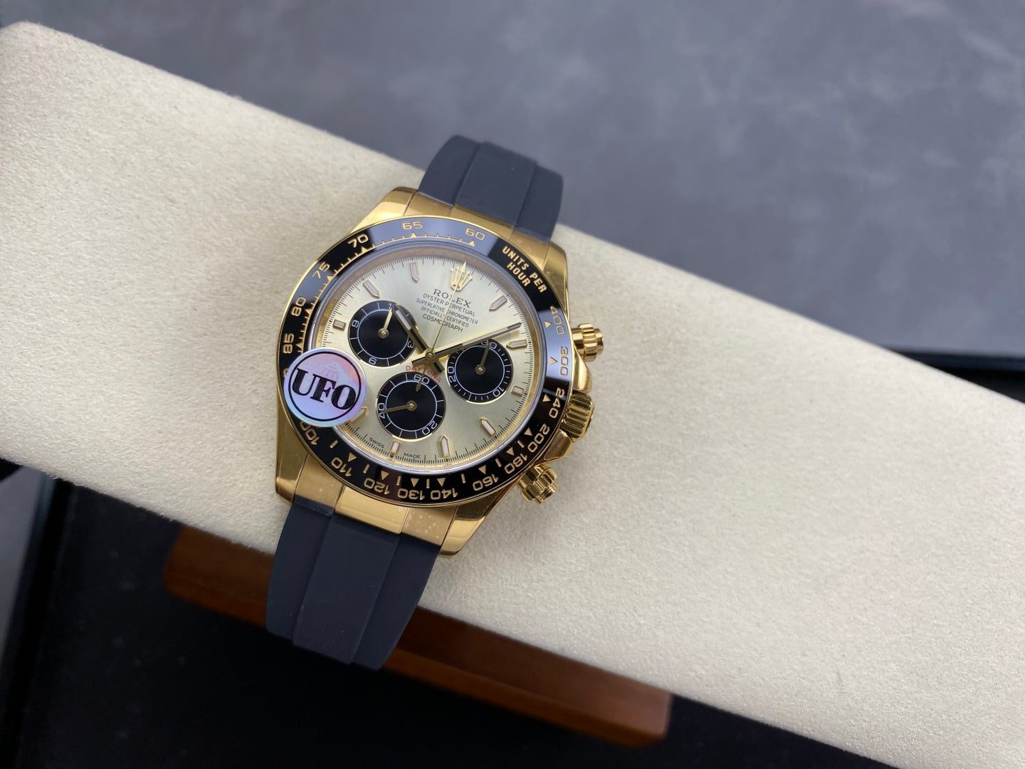 Daytona 126518 UFO 1:1 Best Edition YG Dial on Oysterflex Strap UF4131 (Free Sprung)