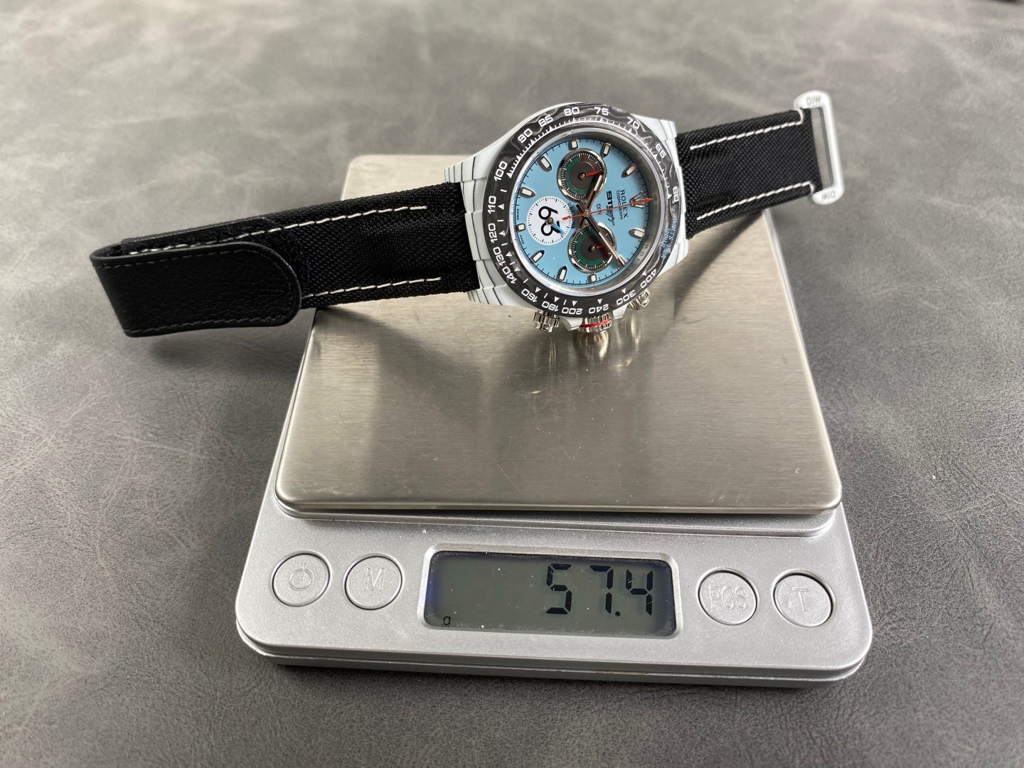 Daytona DIW Porsche 911 S/T White Carbon SONIC 1:1 Best Edition Blue Dial on Black Nylon Strap SA4130