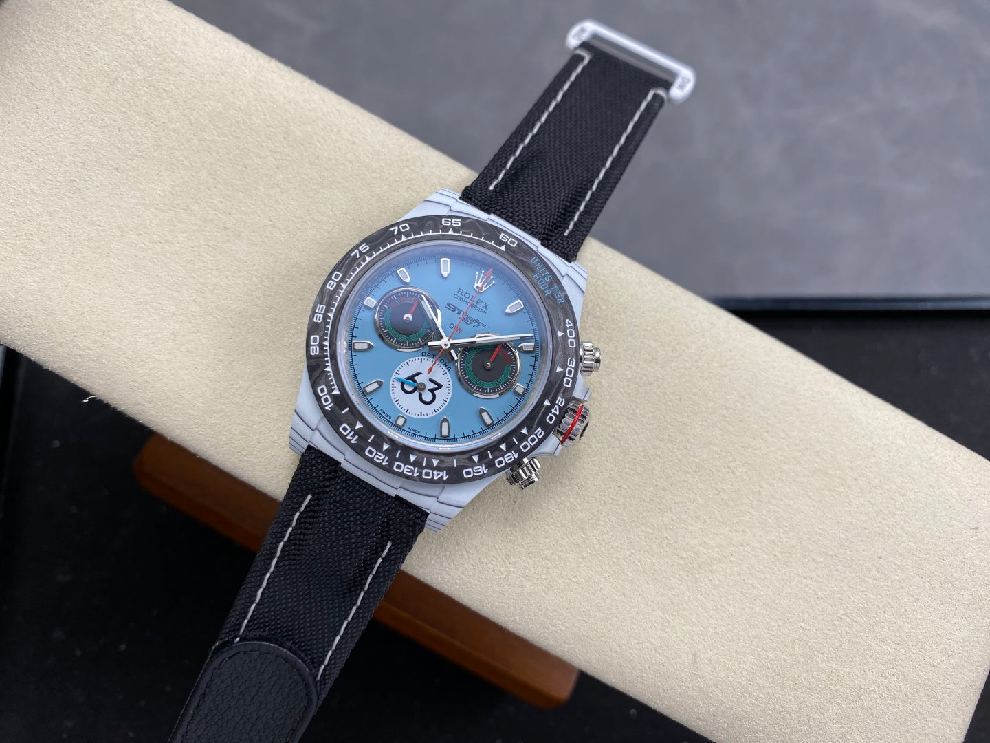 Daytona DIW Porsche 911 S/T White Carbon SONIC 1:1 Best Edition Blue Dial on Black Nylon Strap SA4130