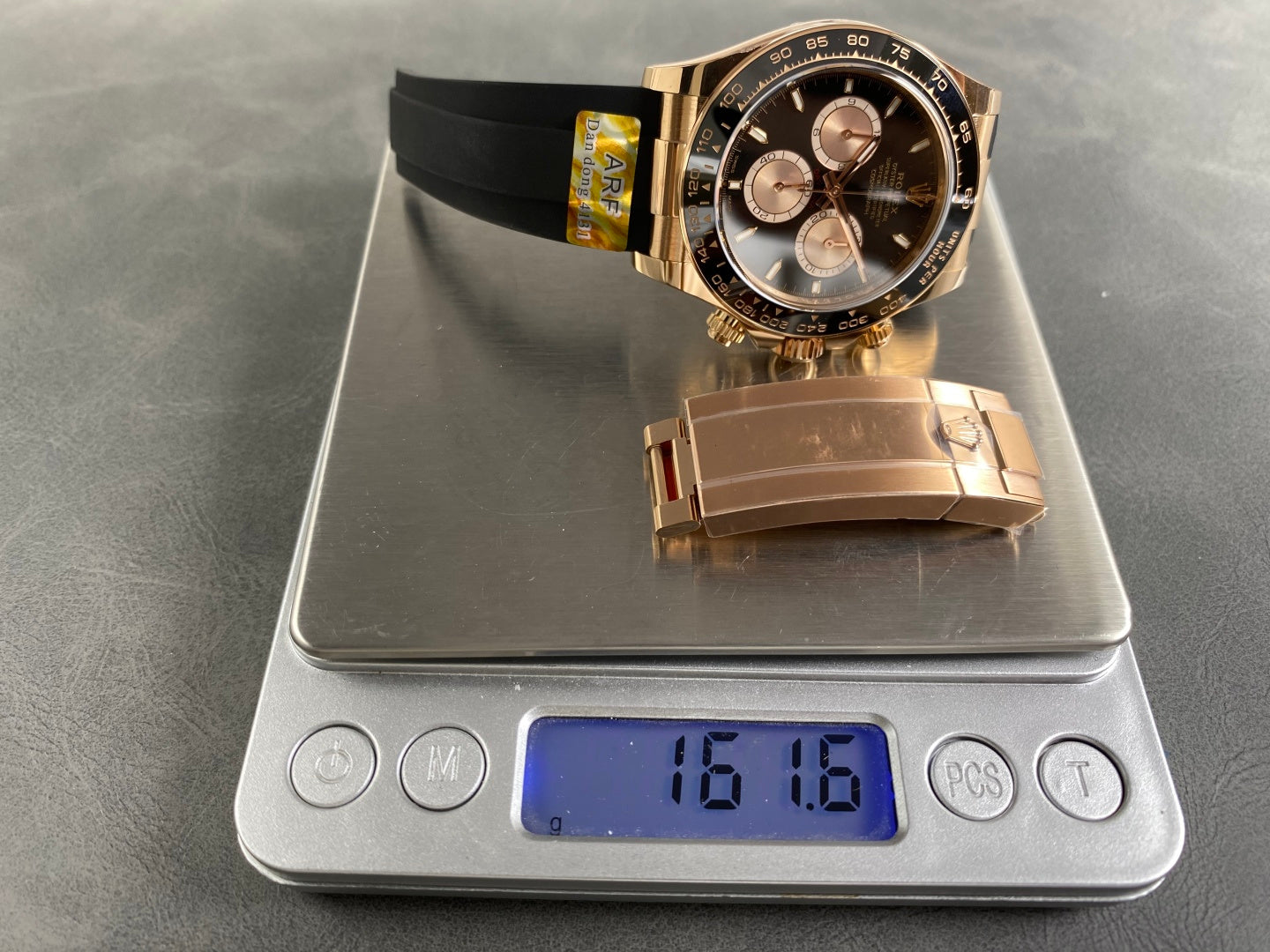 Daytona 126515 ARF 1:1 Best Edition Black/RG Stick Dial on Oysterflex Strap DD4131 (Weighted)