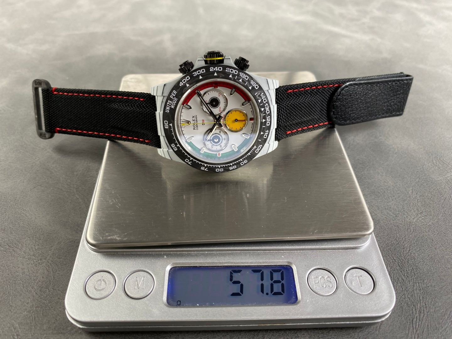Daytona DIW Ferrari White Carbon SONIC 1:1 Best Edition White Dial on Black Nylon Strap SA4130